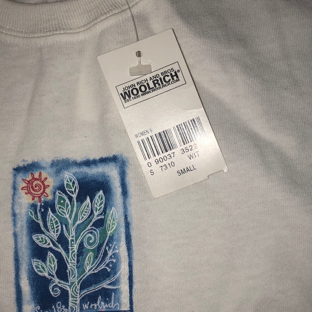 Woolrich Tee - Picture 8 of 8